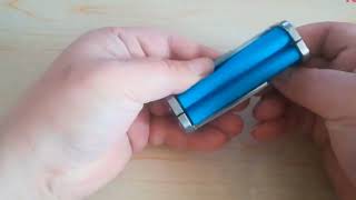 How To Roll A Cigarette Using Rizla Cigarette Roller Machine [upl. by Dleifrag]